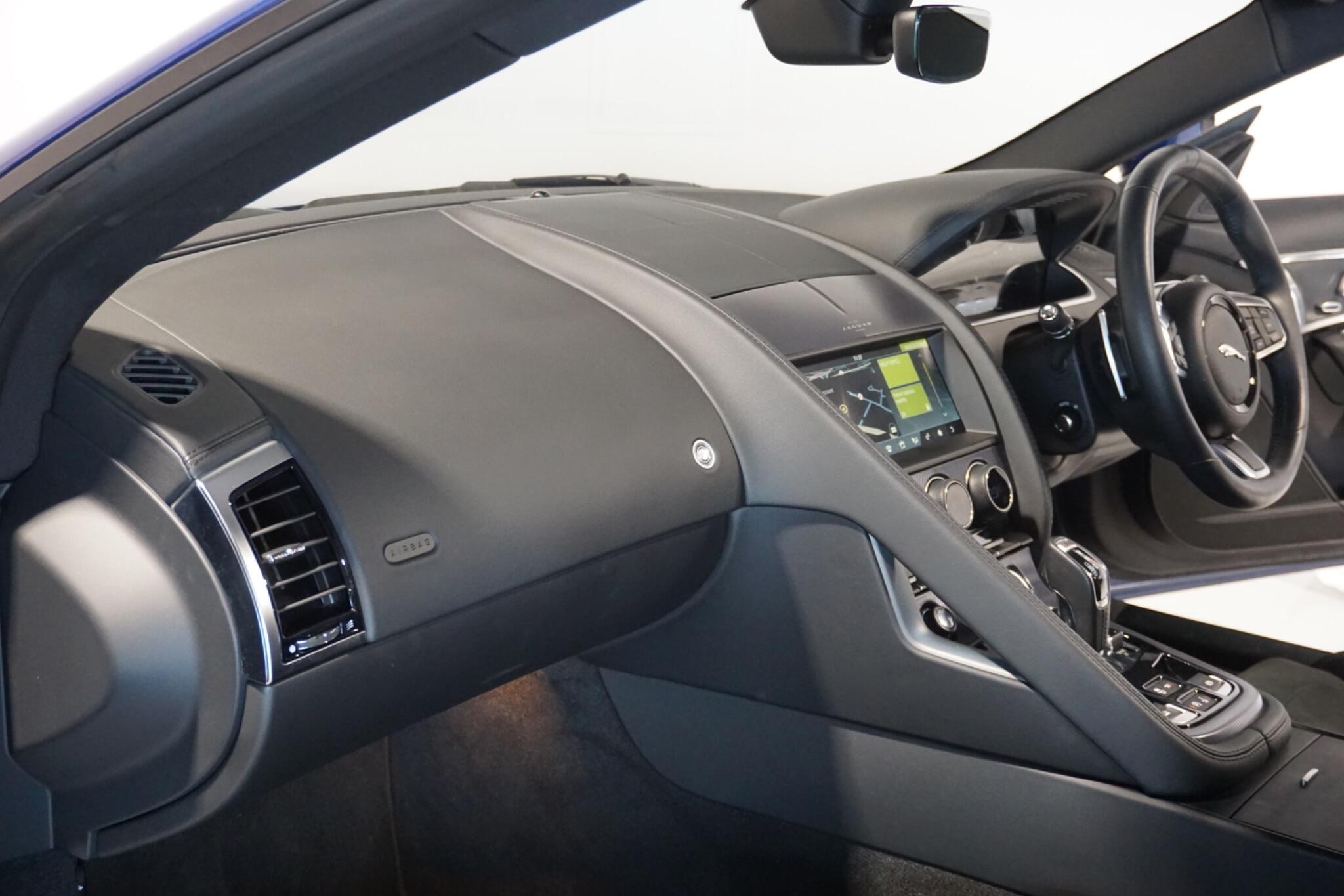 Jaguar F-Type 2.0i R-Dynamic Convertible 2dr Petrol Auto Euro 6 (s/s) (300 ps)